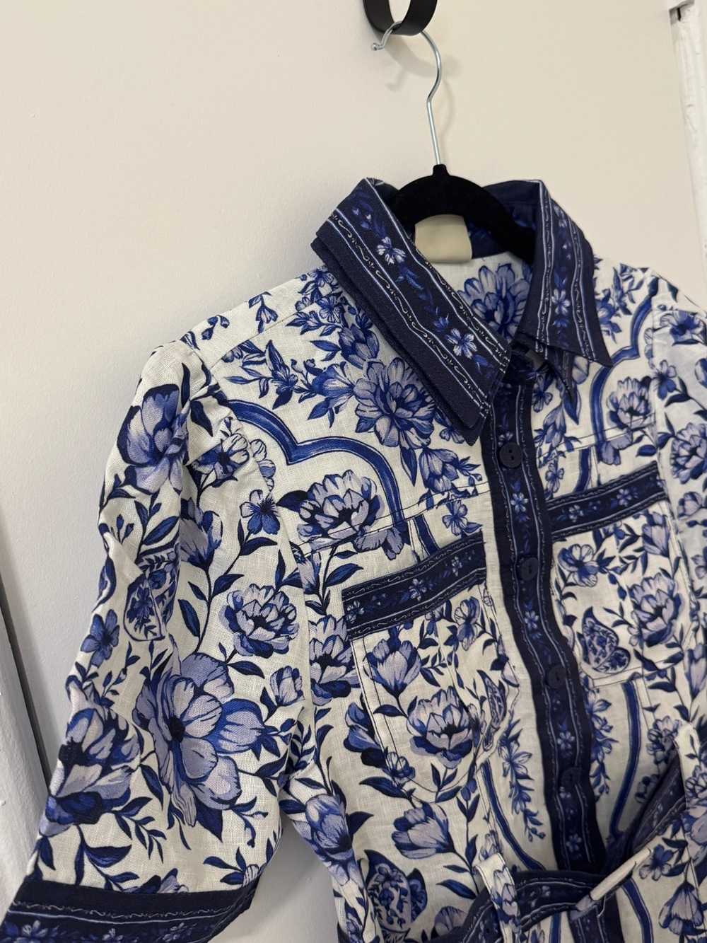 FARM Rio Blue and White Floral Mini Dress - Picture 5 of 7